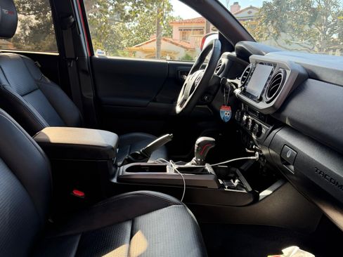 Used 2023 Toyota Tacoma TRD Pro image 13