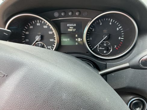 Used 2011 Mercedes-Benz ML 350 4MATIC image 16