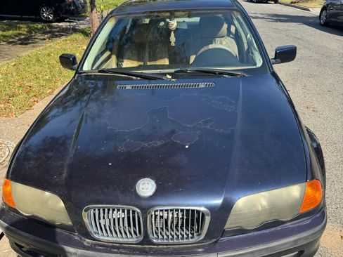 Used 2001 BMW 325xi Sedan image 12