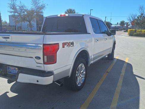 Used 2019 Ford F150 Platinum w/ Equipment Group 701A Luxury AWD/4WD image 11