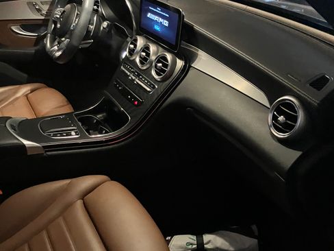 Used 2022 Mercedes-Benz GLC 43 AMG GLC 43 4MATIC Sport Utility 4D image 9