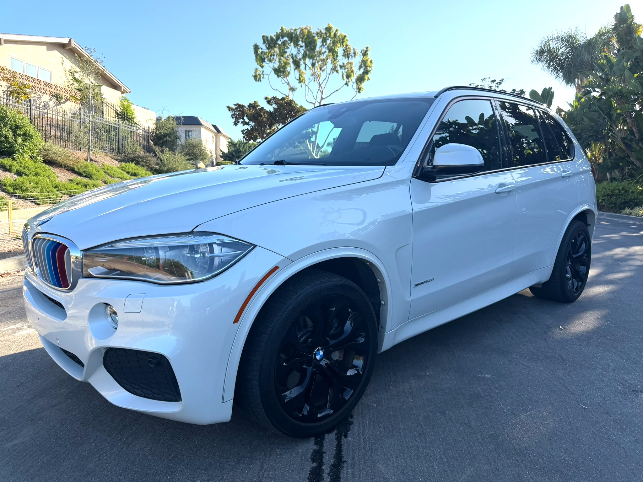 Used 2014 BMW X5 xDrive50i AWD/4WD image 1