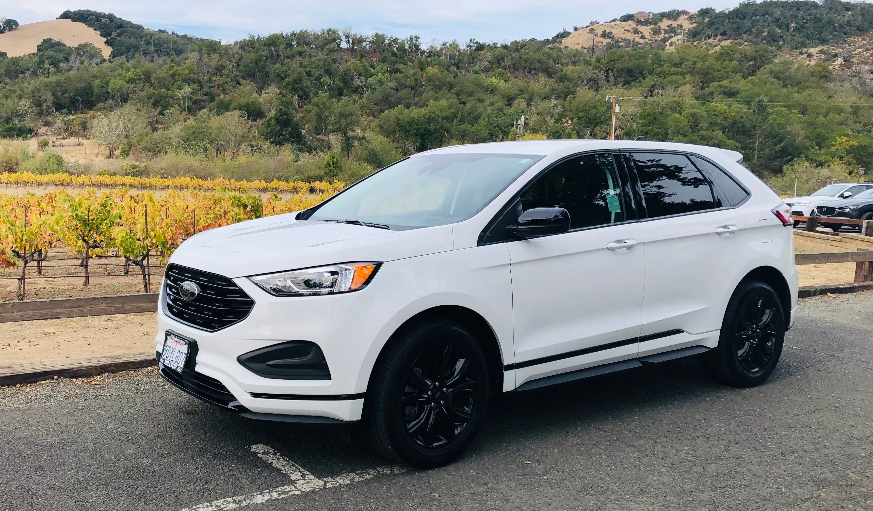 Used 2022 Ford Edge SE w/ Black Appearance Package AWD/4WD image 1