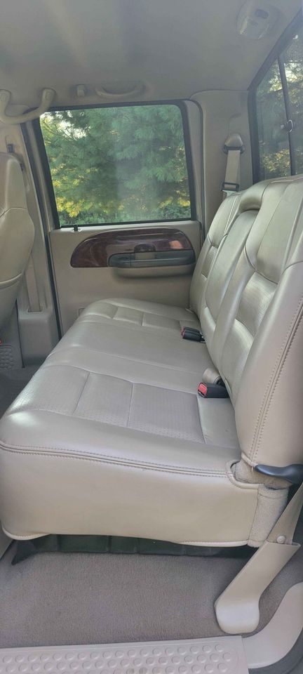 Used 2003 Ford F250 Lariat AWD/4WD image 17