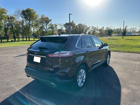 Used 2020 Ford Edge Titanium w/ Equipment Group 301A image 5