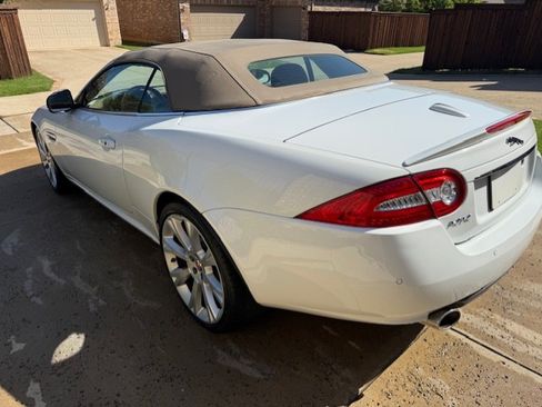 Used 2014 Jaguar XK Convertible RWD image 9