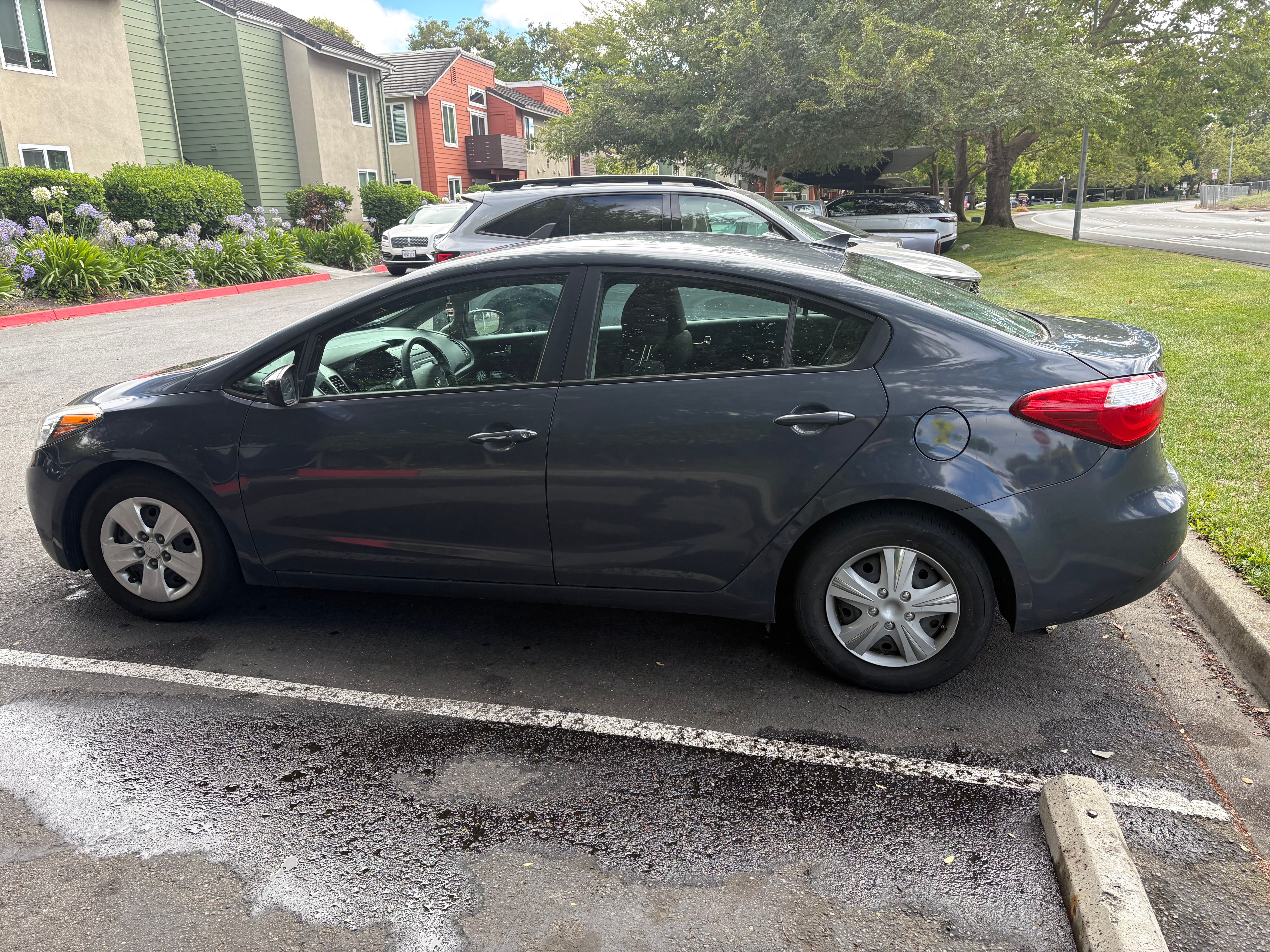 Used 2016 Kia Forte LX FWD image 4