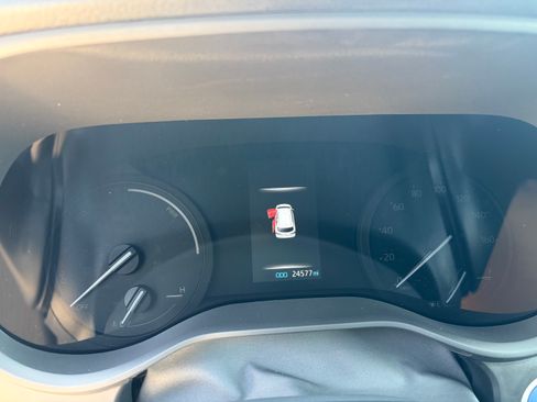 Used 2022 Toyota Sienna XSE w/ XSE Plus Package AWD/4WD image 12