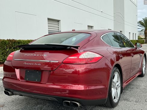 Used 2011 Porsche Panamera Turbo image 6