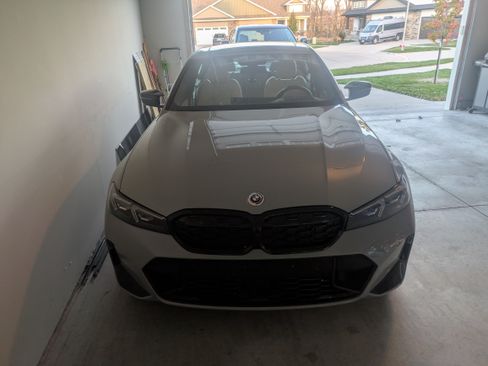 Used 2023 BMW M340i xDrive image 2