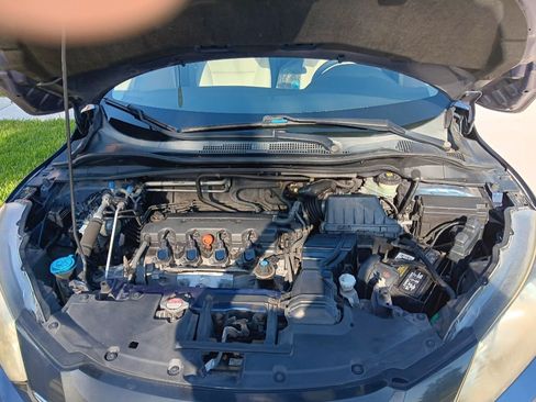 Used 2016 Honda HR-V LX image 6