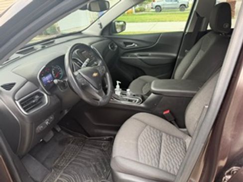 Used 2020 Chevrolet Equinox LT AWD/4WD image 11