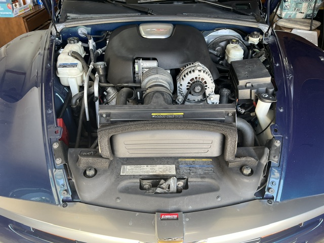 Used 2005 Chevrolet SSR w/ Preferred Equipment Group RWD image 27