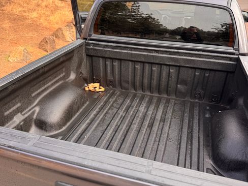 Used 2016 Toyota Tundra Platinum image 13