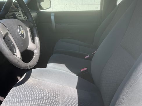 Used 2007 Chevrolet Silverado 1500 LT w/ California Package image 5