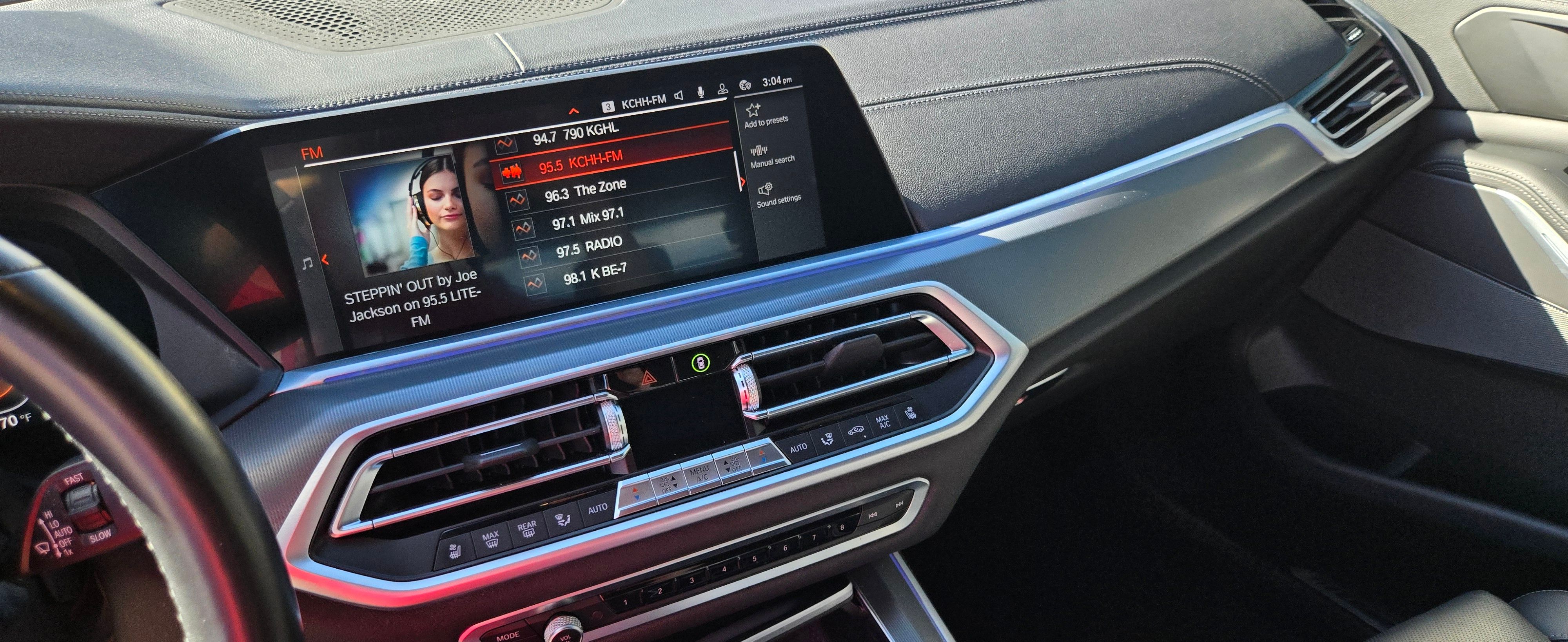 Used 2022 BMW X5 M50i AWD/4WD image 12