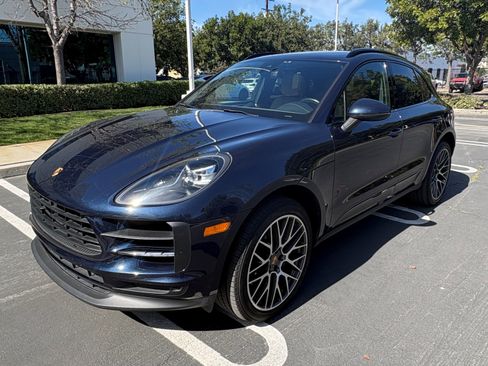Used 2020 Porsche Macan S image 1