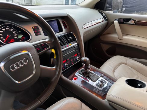 Used 2010 Audi Q7 TDI Premium Plus image 10