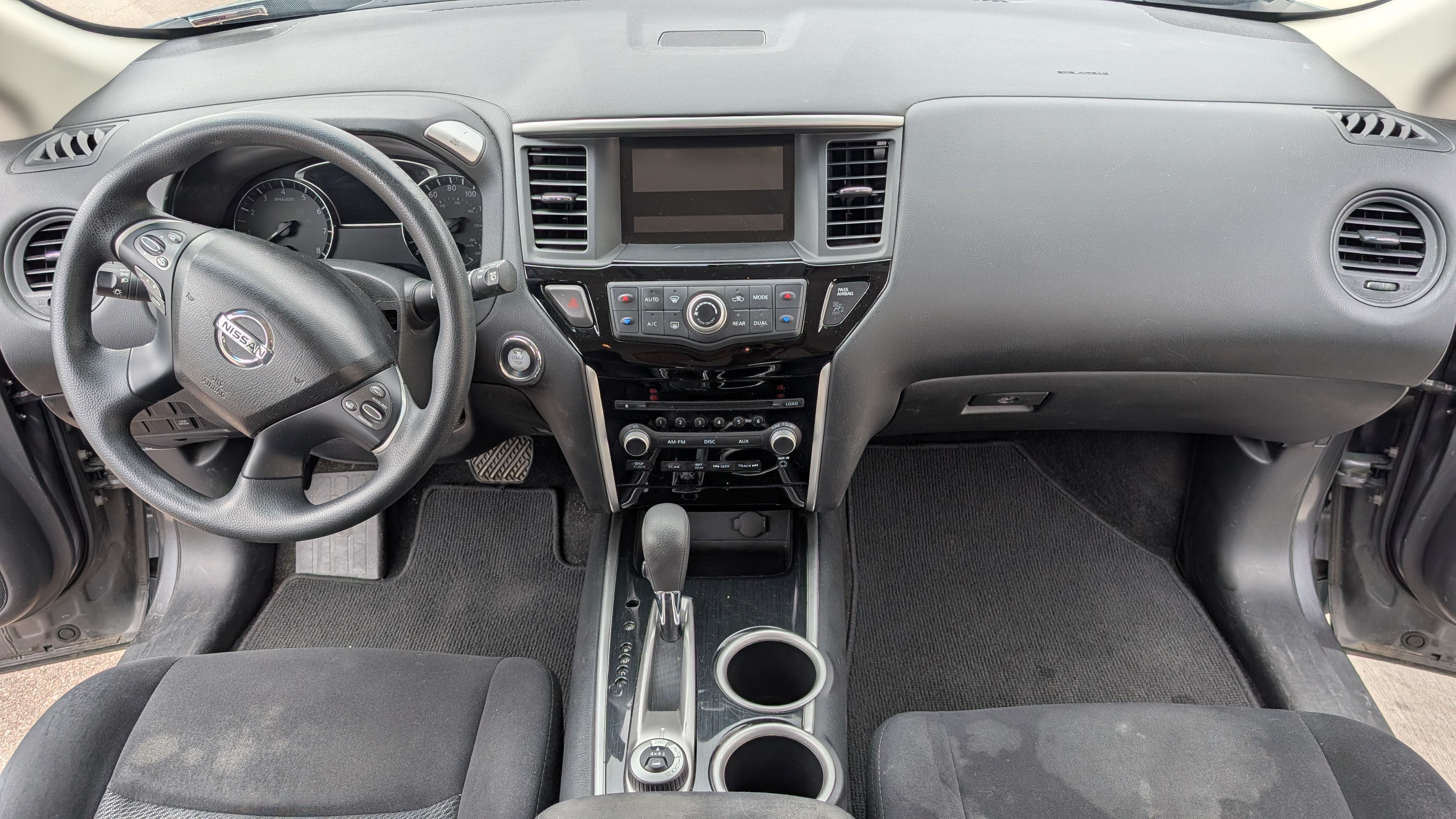 Used 2016 Nissan Pathfinder S AWD/4WD image 15