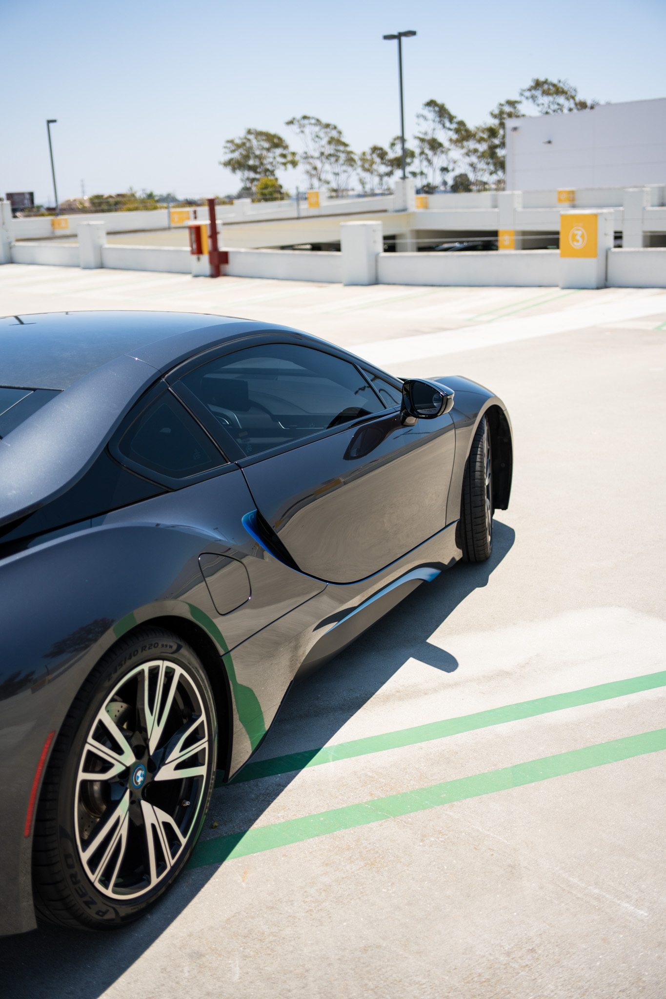 Used 2016 BMW i8 AWD/4WD image 5