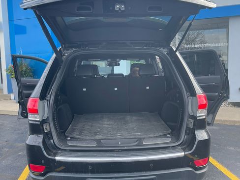 Used 2015 Jeep Grand Cherokee Limited w/ Trailer Tow Group IV image 13