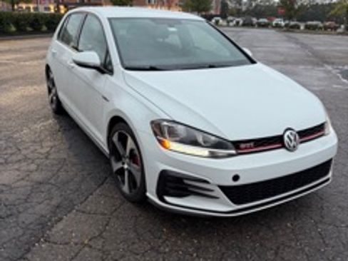 Used 2019 Volkswagen GTI S w/ Driver Assistance Package image 6