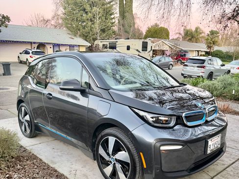 Used 2020 BMW i3 w/ Range Extender image 2