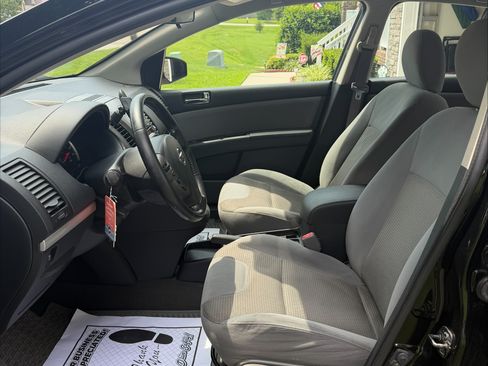 Used 2012 Nissan Sentra 2.0 S w/ Convenience Pkg FWD image 12