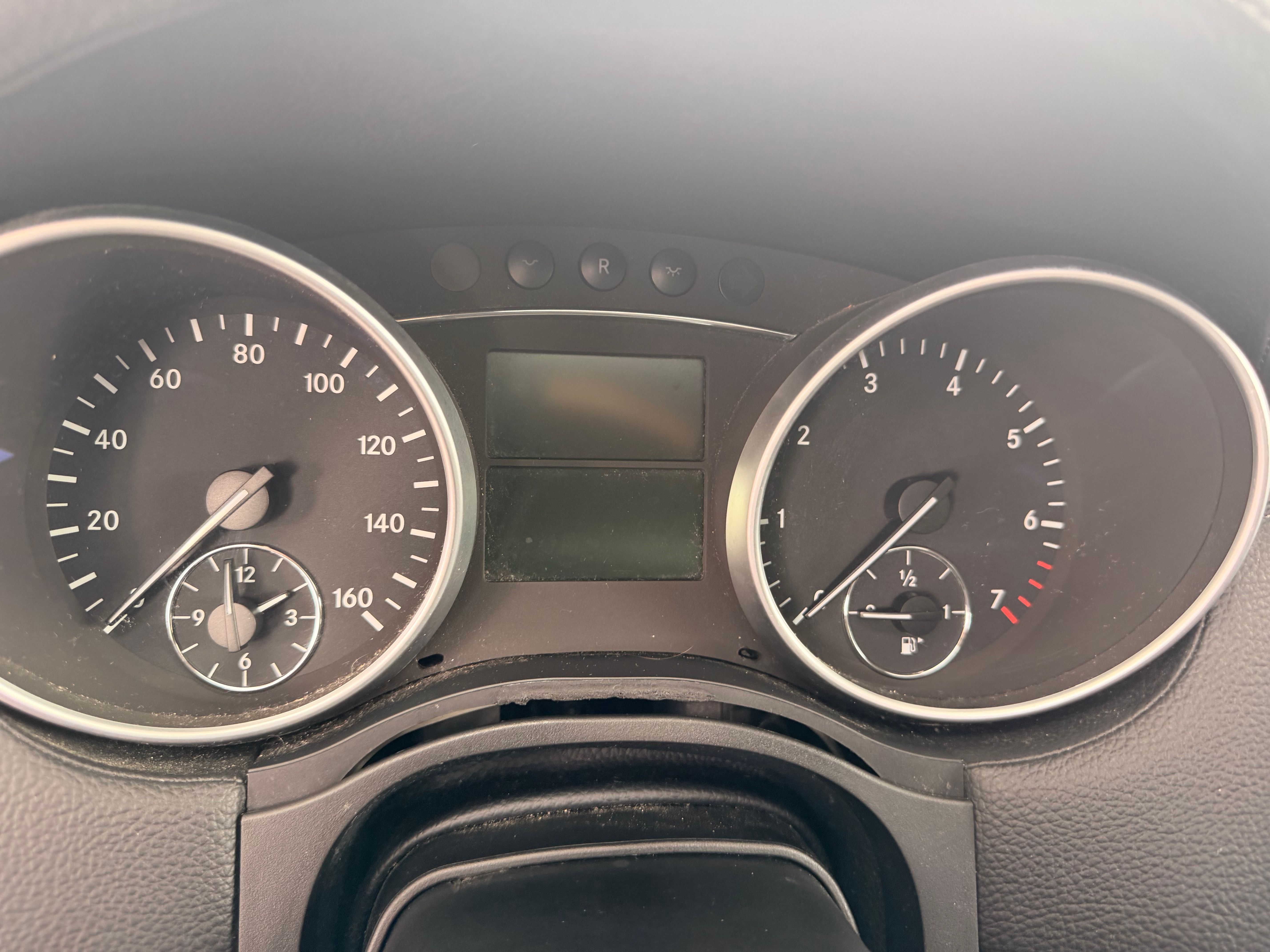 Used 2009 Mercedes-Benz GL 450 4MATIC image 5
