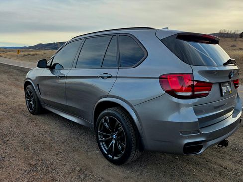 Used 2015 BMW X5 xDrive50i image 11