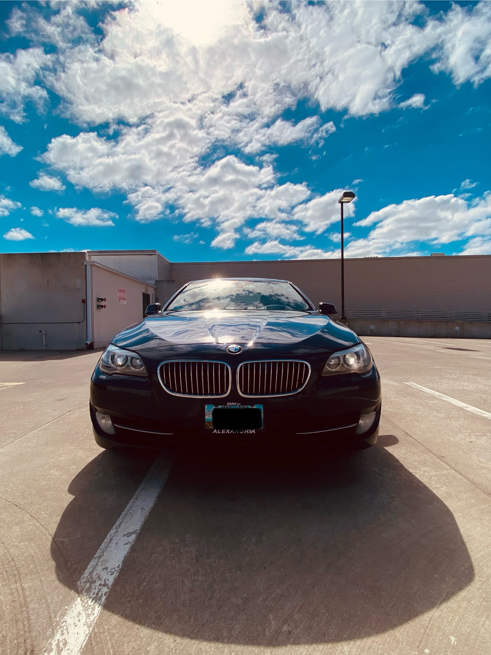Used 2013 BMW 528i Sedan RWD image 2