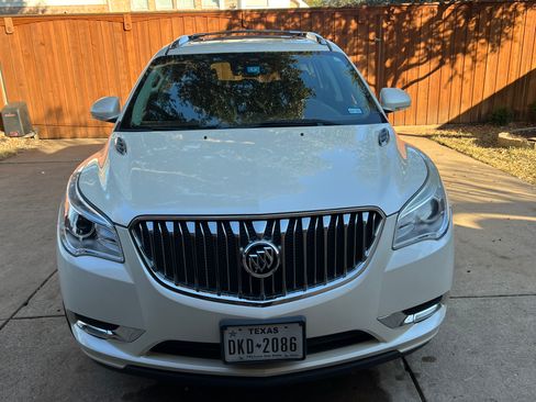 Used 2014 Buick Enclave Premium image 2