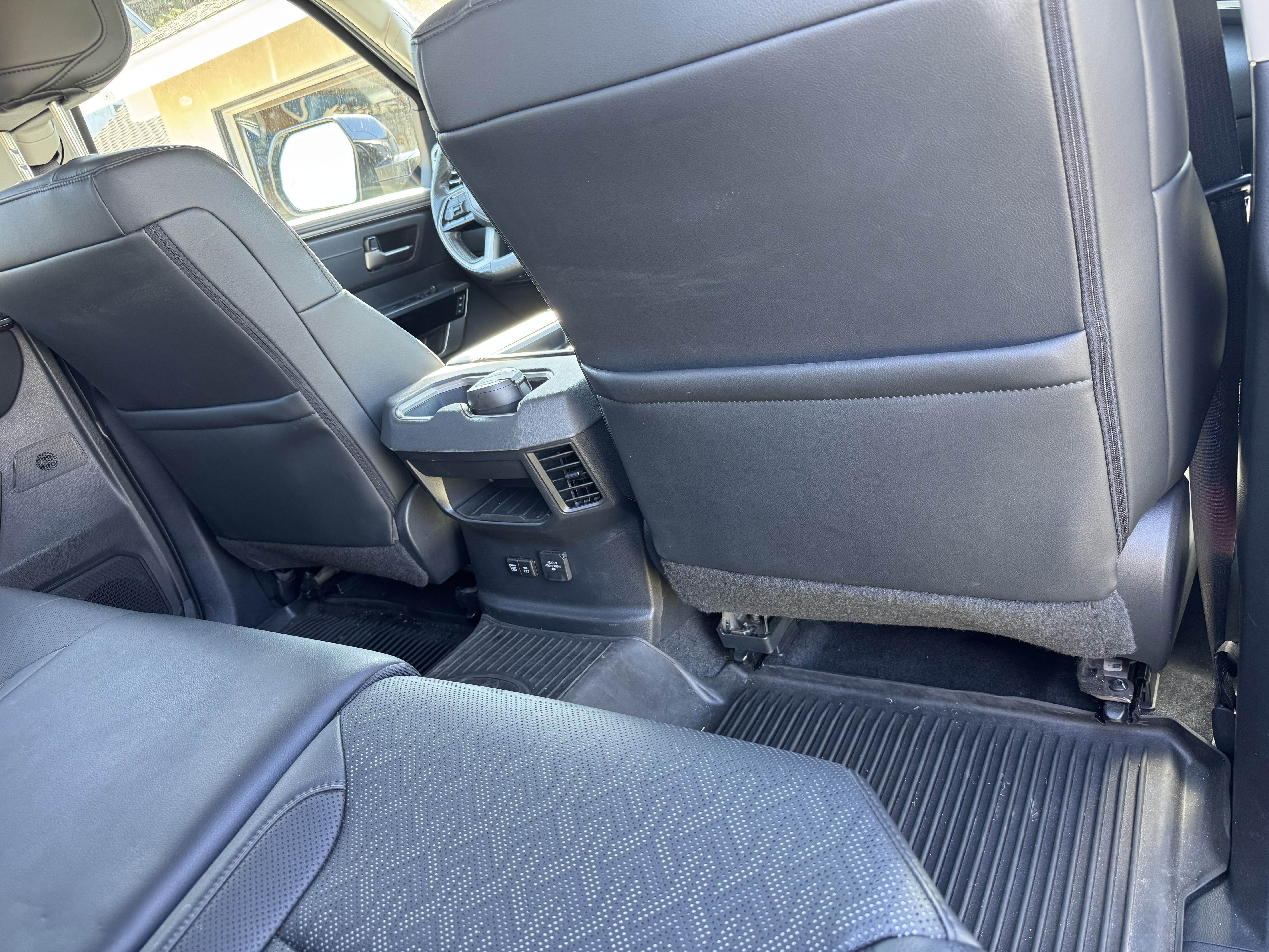 Used 2024 Toyota Tundra Limited AWD/4WD image 10