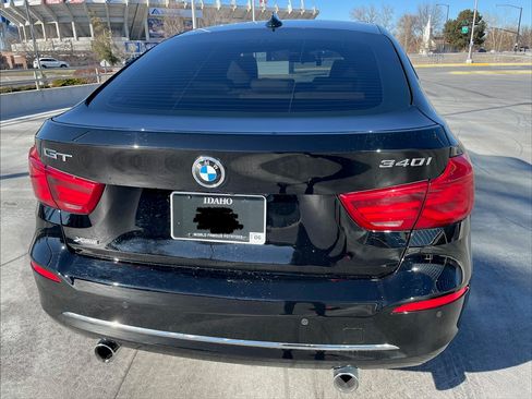 Used 2017 BMW 340i Gran Turismo xDrive image 2
