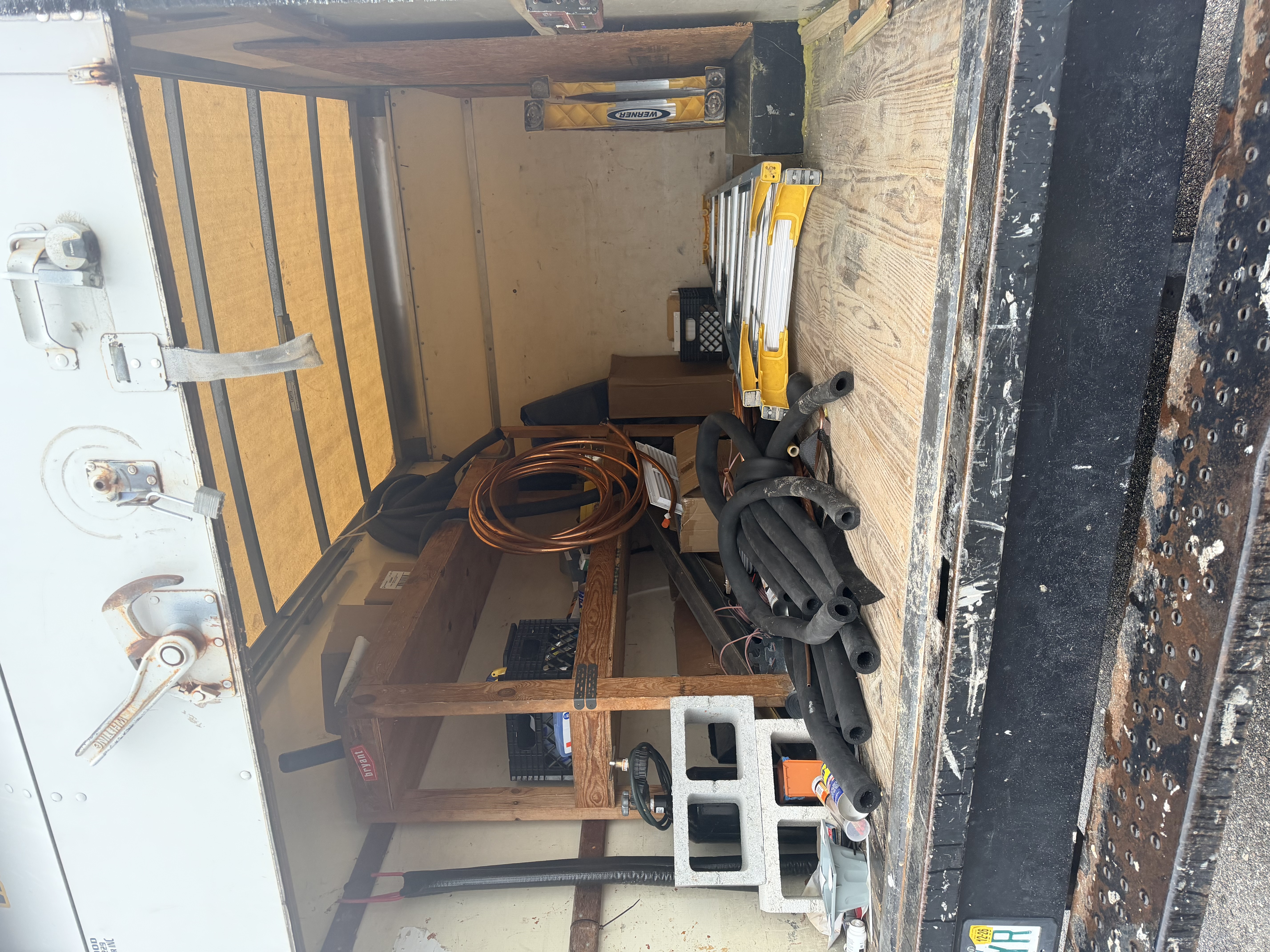 Used 2014 Ford E-350 and Econoline 350 Super Duty RWD image 4