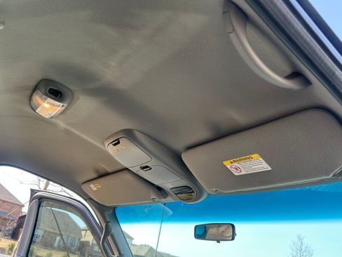 Used 2001 Ford F150 Lightning image 15