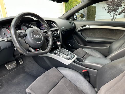 Used 2013 Audi S5 Prestige w/ Prestige Pkg image 8