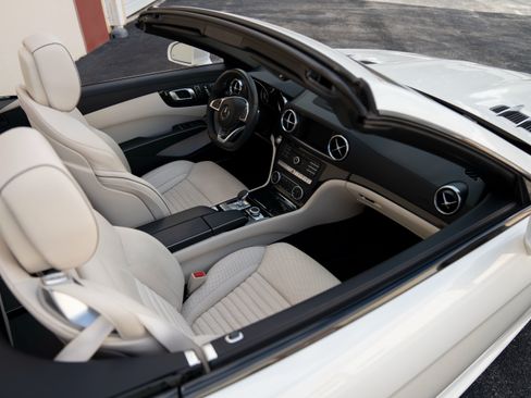 Used 2020 Mercedes-Benz SL 450 image 10
