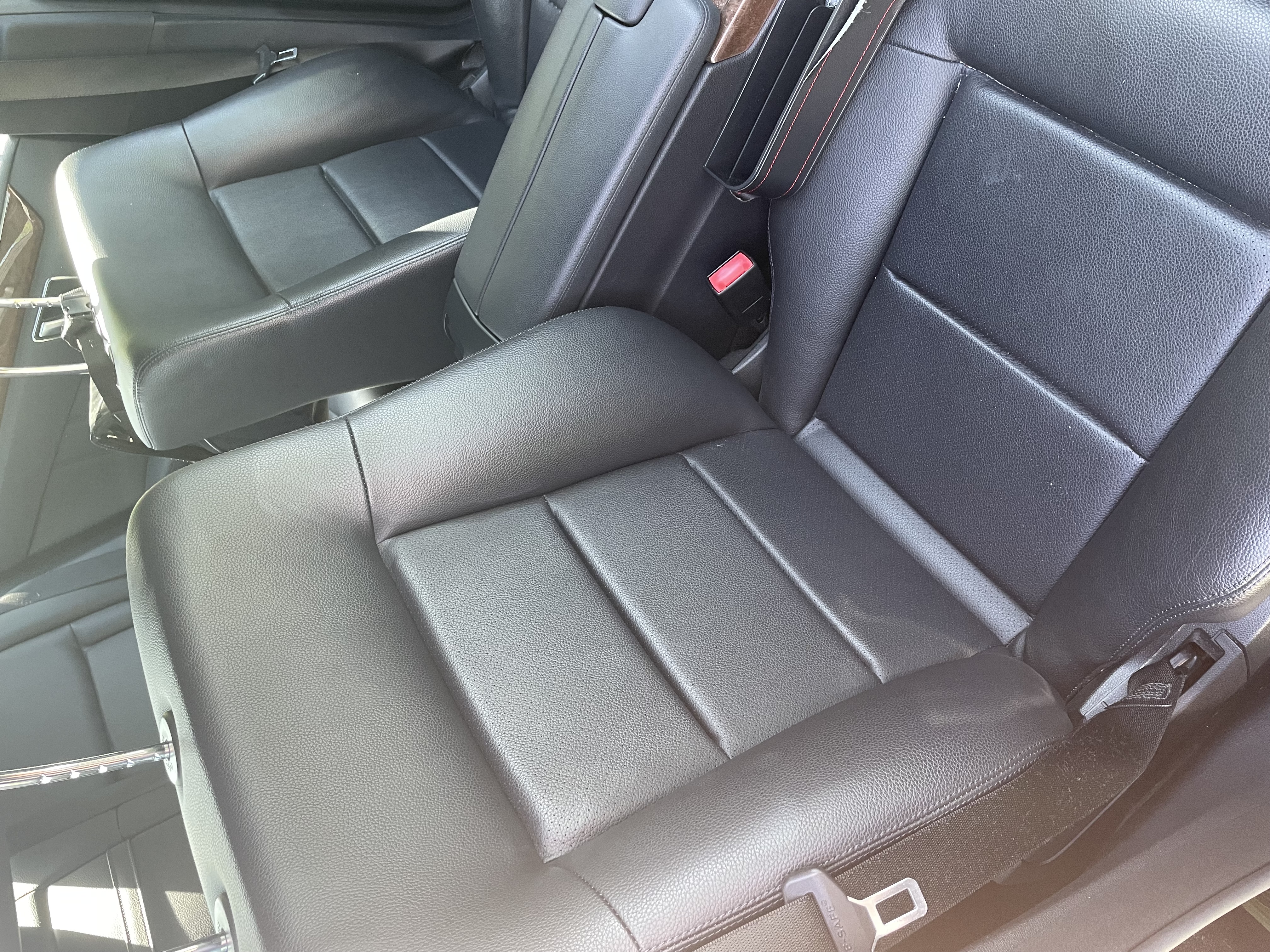 Used 2012 Mercedes-Benz E 350 4MATIC Sedan image 12
