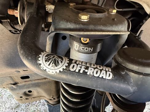 Used 2000 Toyota Tundra SR5 image 13