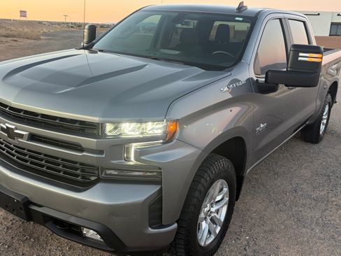 Used 2021 Chevrolet Silverado 1500 RST AWD/4WD image 10