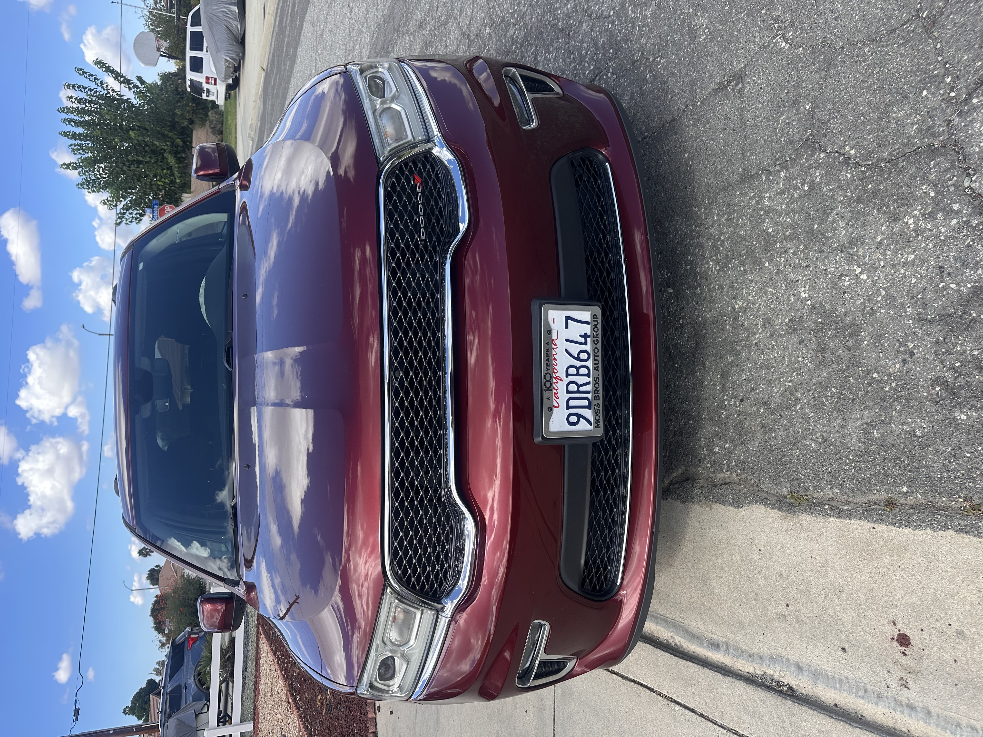 Used 2022 Dodge Durango SXT AWD/4WD image 2
