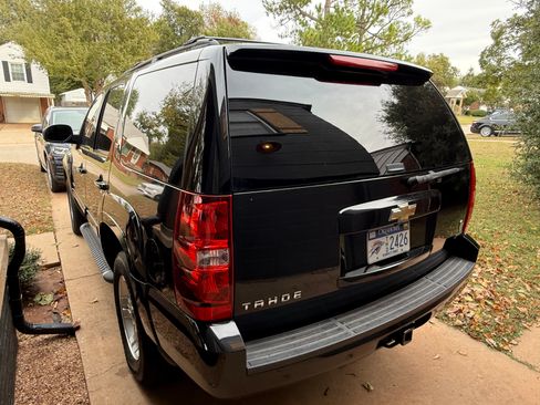 Used 2011 Chevrolet Tahoe LT image 4