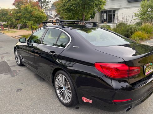 Used 2018 BMW 530e RWD image 6