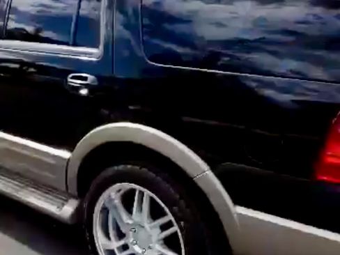 Used 2004 Ford Expedition Eddie Bauer image 17