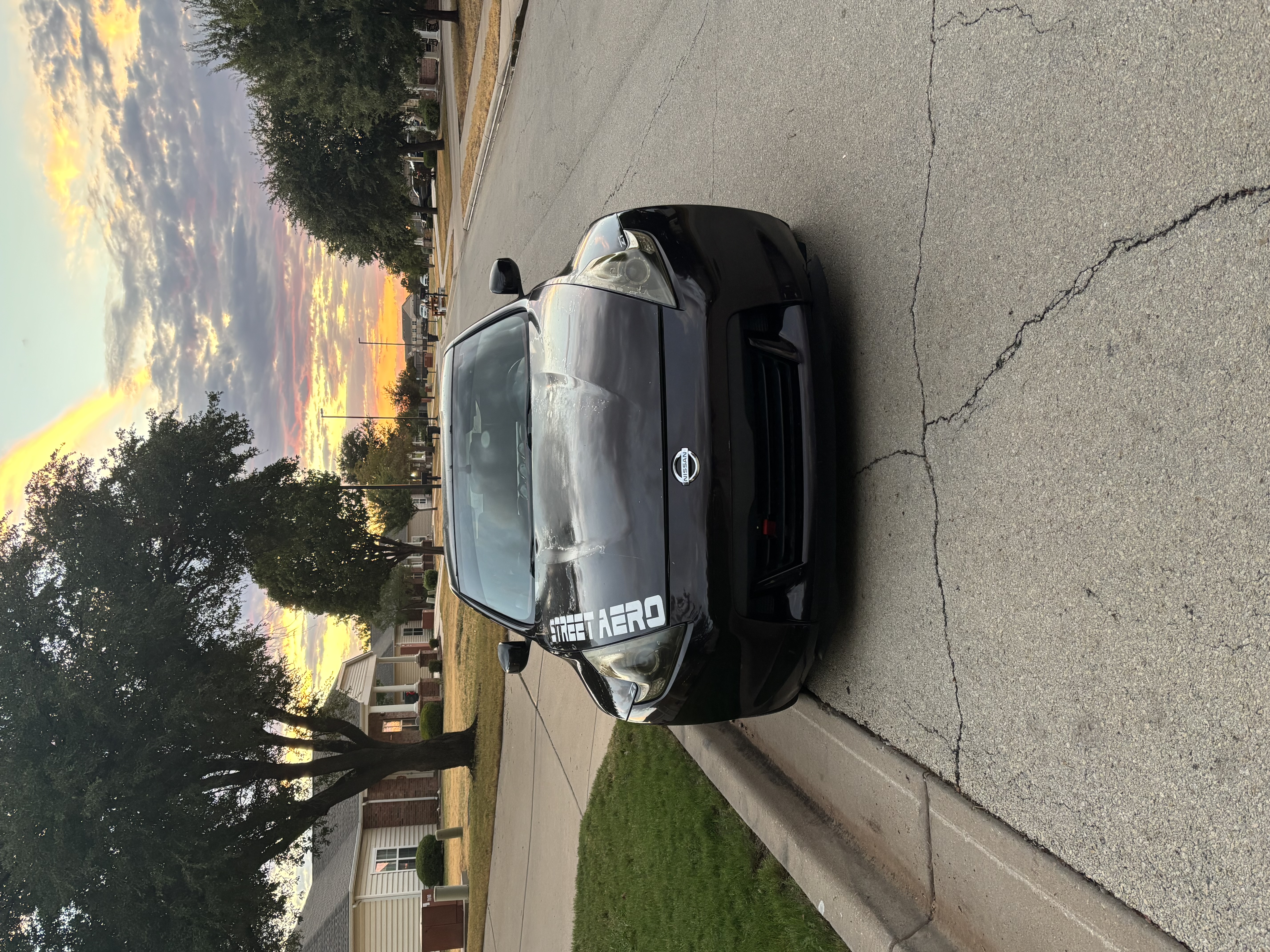 Used 2010 Nissan 370Z Touring w/ Sport Pkg RWD image 5