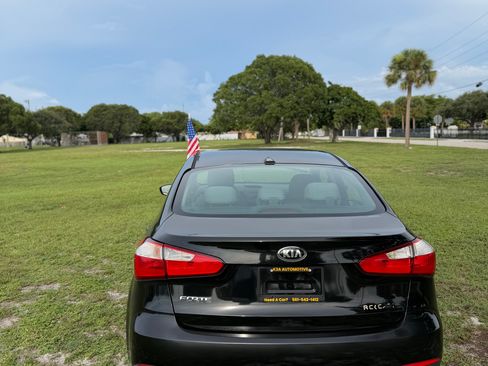 Used 2016 Kia Forte LX FWD image 11