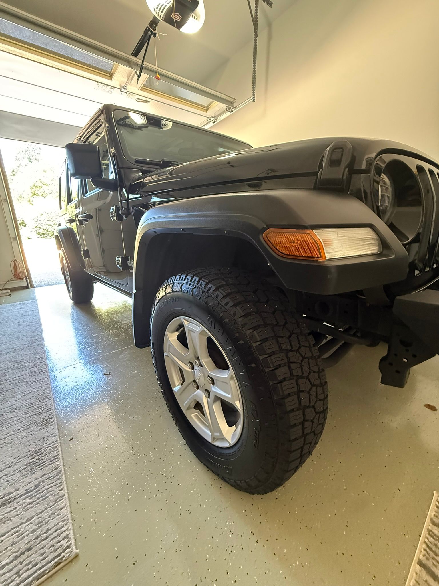 Used 2020 Jeep Wrangler Unlimited Sport S AWD/4WD image 9