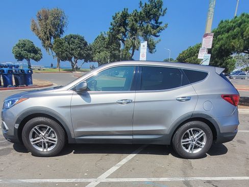 Used 2018 Hyundai Santa Fe Sport image 8
