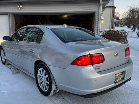 Used 2011 Buick Lucerne CXL image 5